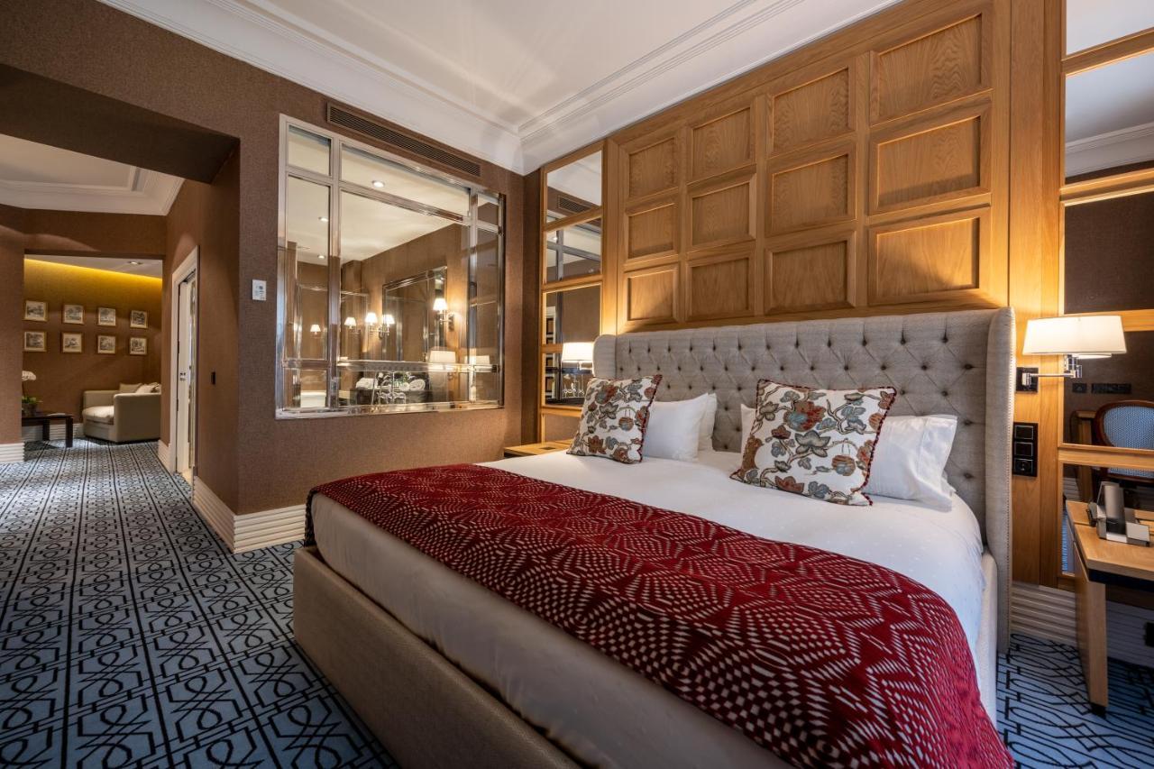 Hotel Rector Salamanca Luaran gambar A bedroom at the hotel