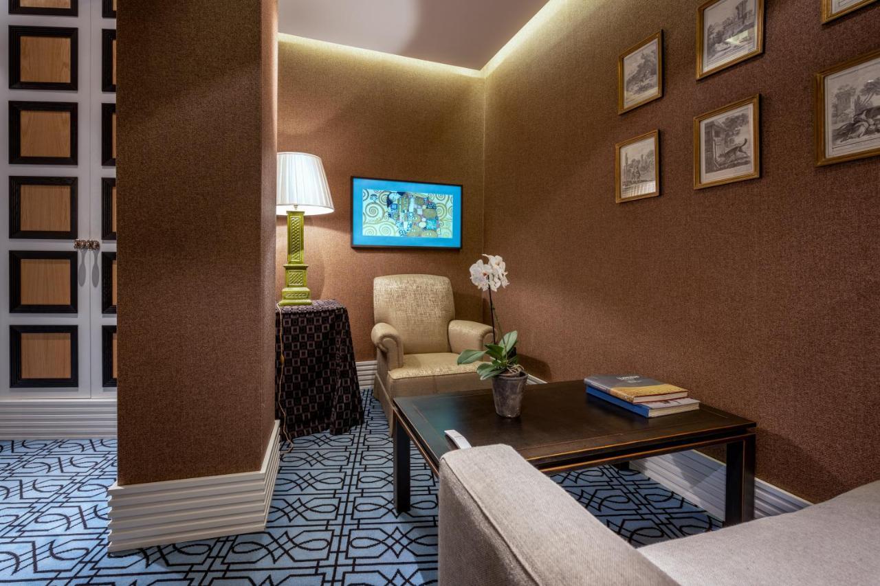 Hotel Rector Salamanca Luaran gambar The Library
